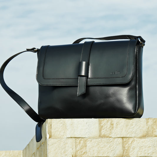 Premium Leather Sling Bag – Stylish & Functional for Everyday Use. BG-1614