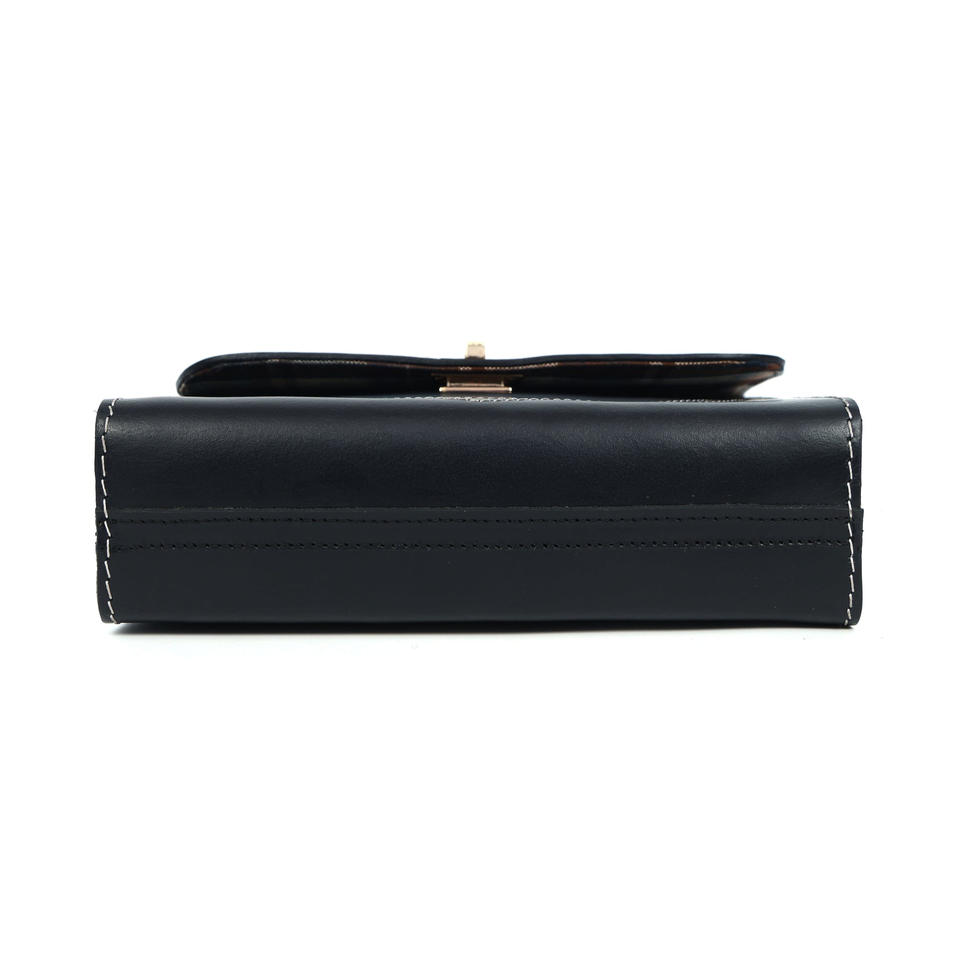 Stylish & Attractive Leather Bag - The Perfect Fashion Accessory  Art: BG-1366