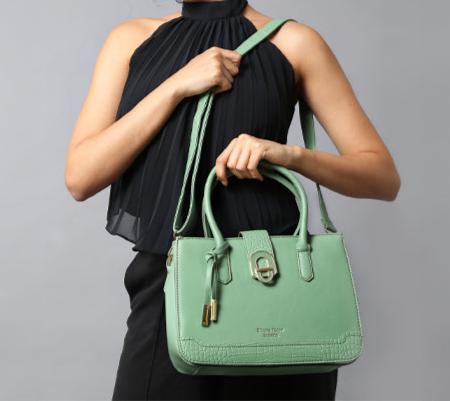 Trendy Synthetic Green Bag  Stylish & Durable Handbag for Every Occasion,ART:-DK-2004