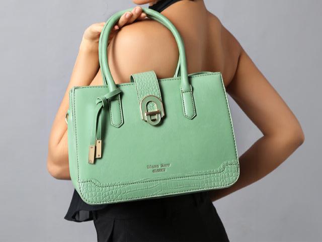Trendy Synthetic Green Bag  Stylish & Durable Handbag for Every Occasion,ART:-DK-2004
