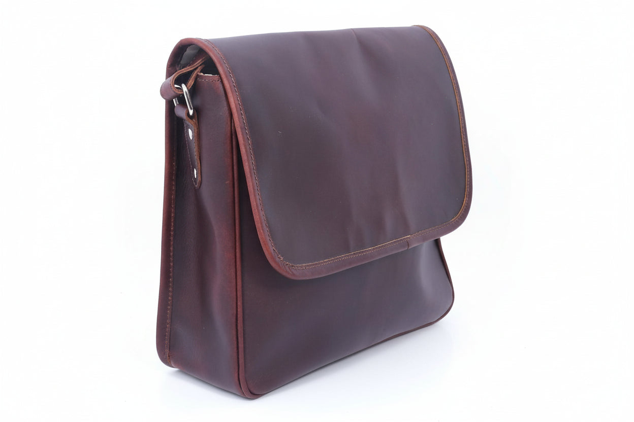  Women's Leather Cross body Bag | Designer Latest Messenger Bag - INDIA